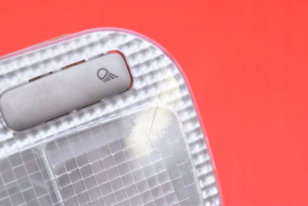 фото №9, Лампа освітлення салону перед 9680713980 peugeot 308 1 i 07-11