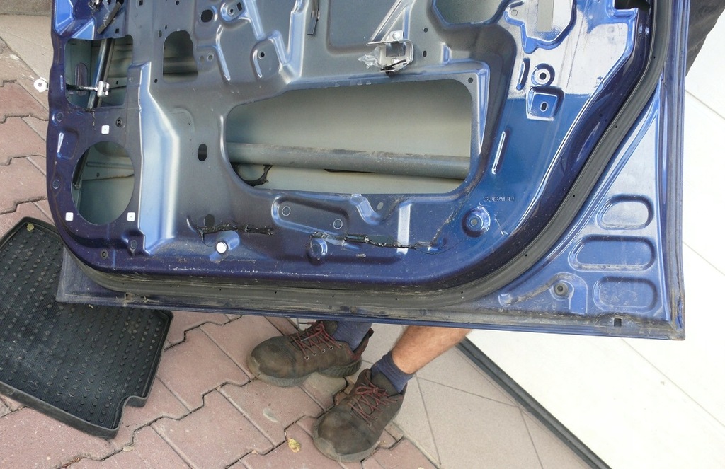 фото №11, Дверь правый перед subaru legacy v 5 e8h