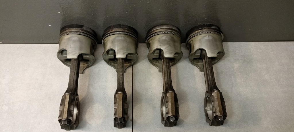 фото №1, Поршень шатун opel kombo b 1.7 d