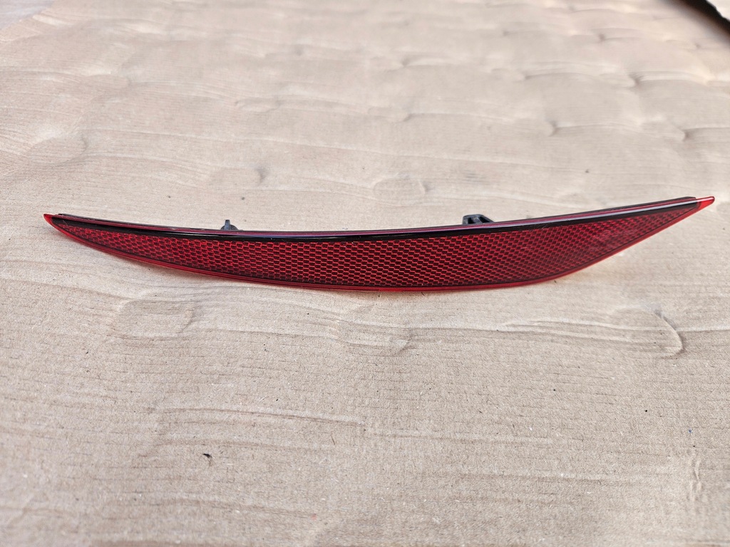 фото №1, Toyota avensis t29 15-18 sedan відбивач лівий задня