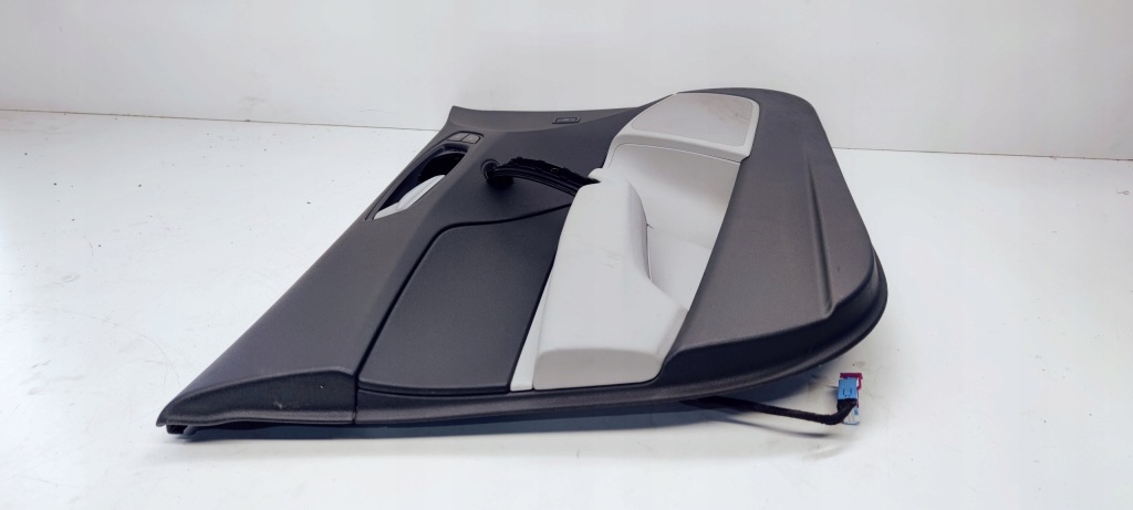 фото №6, Обшивка двері лівий перед audi a1 8x4867105 59