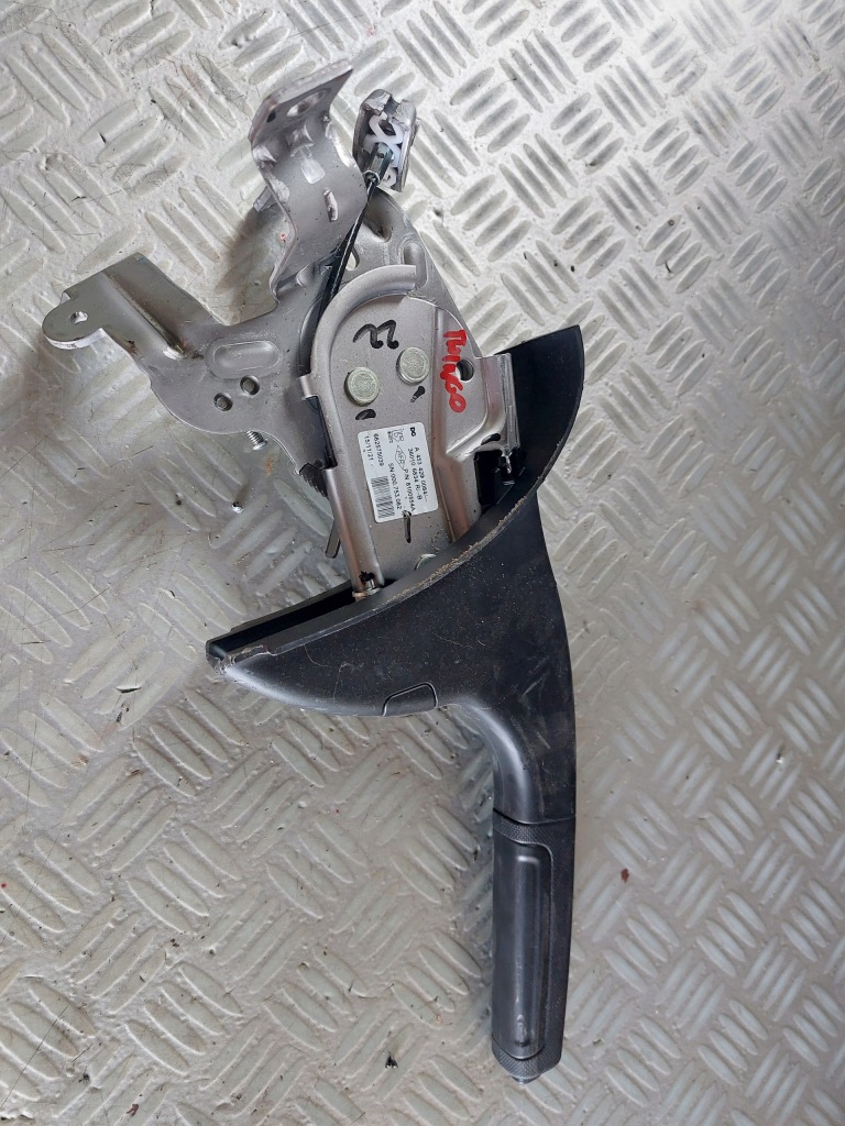 Купить Рычаг тормоза ручного twingo iii smart 453