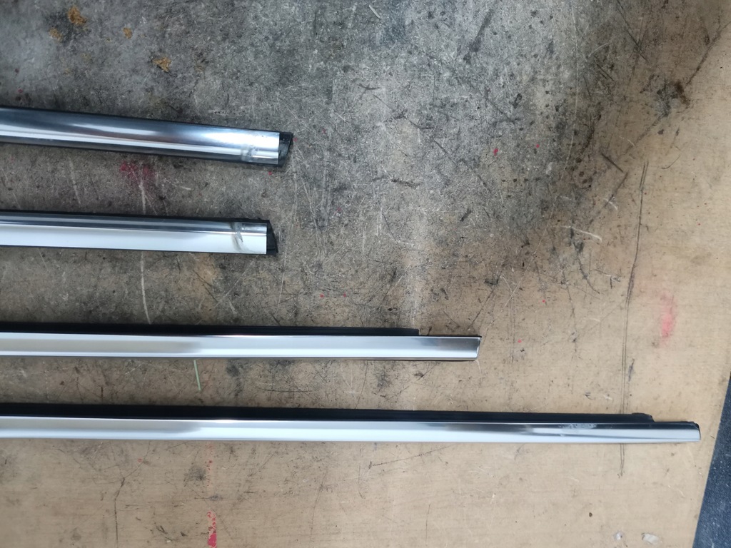 фото №5, Молдинг ущільнювач лівий задня renault laguna iii