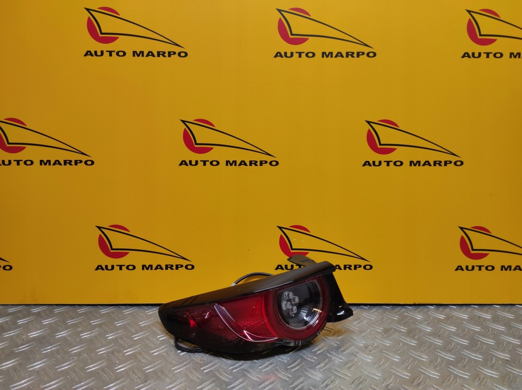 Mazda 3 2019- фара задня led ліва задній Оригінал