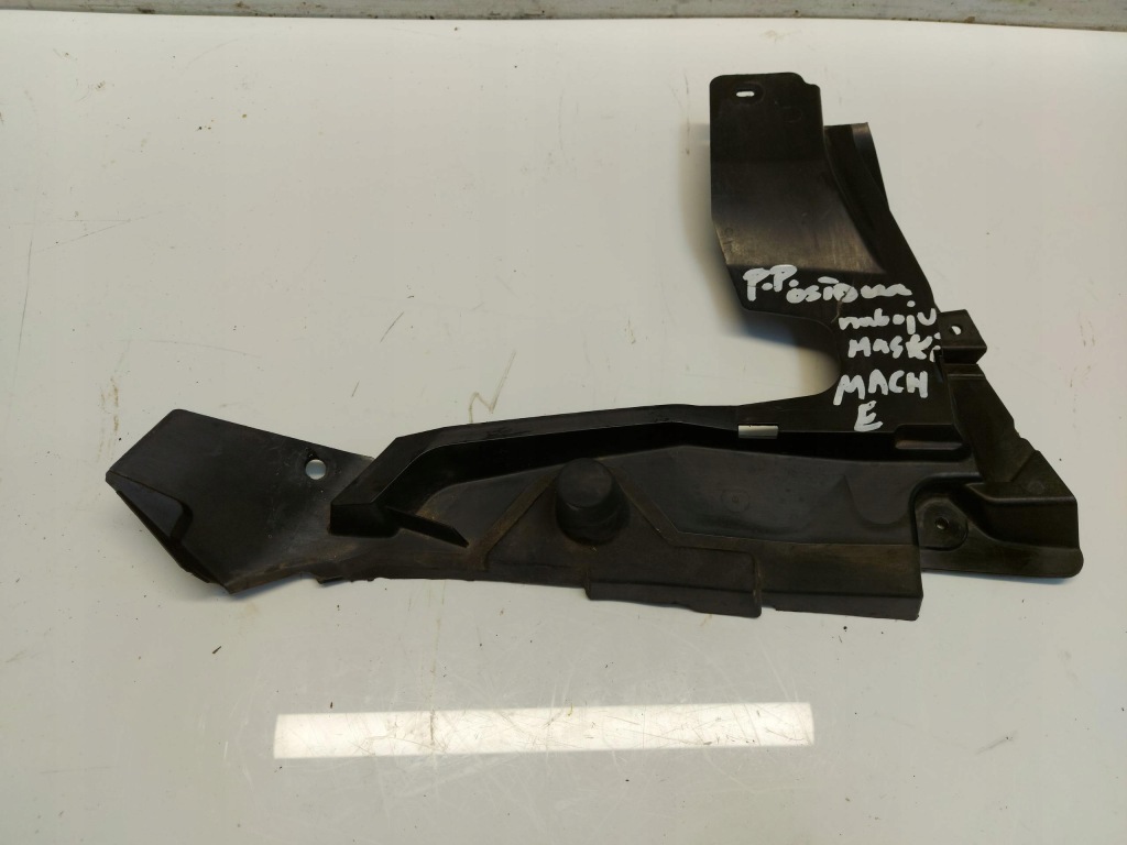 фото №1, Ford mustang mach-e повітропровід повітря права lj8b-r021a36-aa