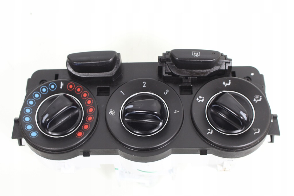 фото №1, Панель кондиціонера обдув opel adam 2013r.