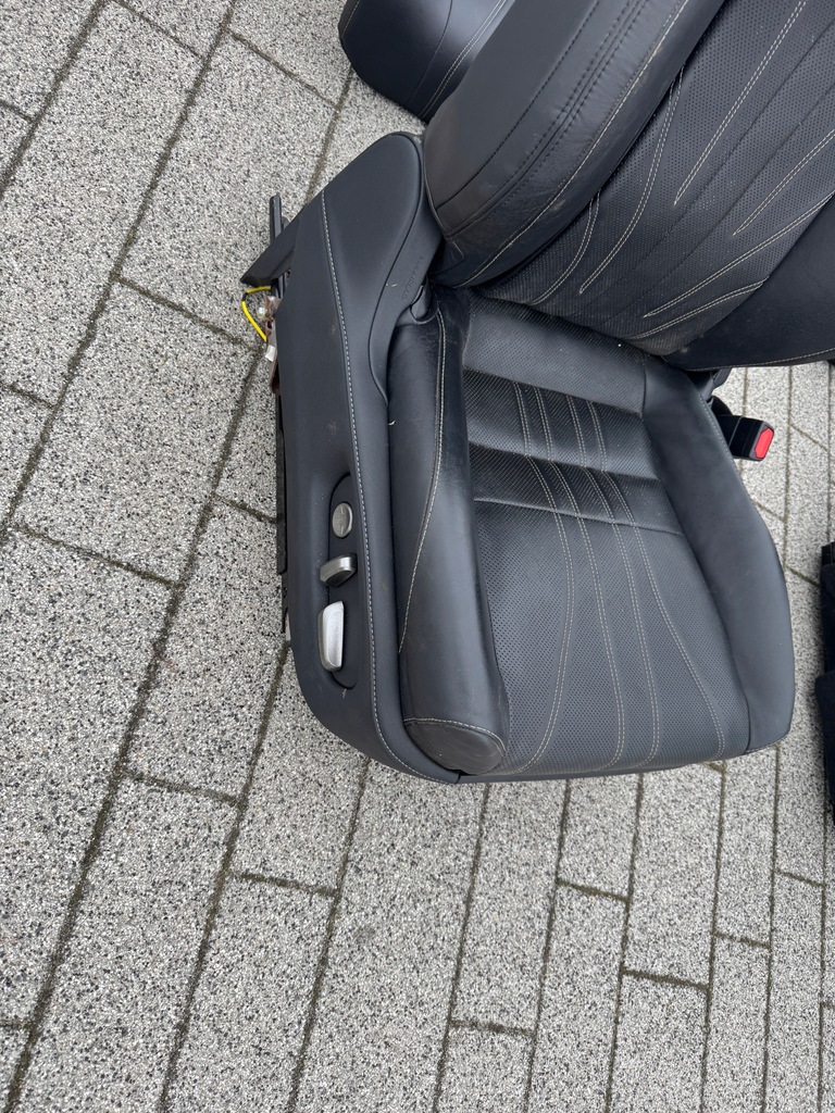 фото №5, Lexus lc lc500 lc 500 5.0 сиденье сиденья заднее сиденье салон usa обивка