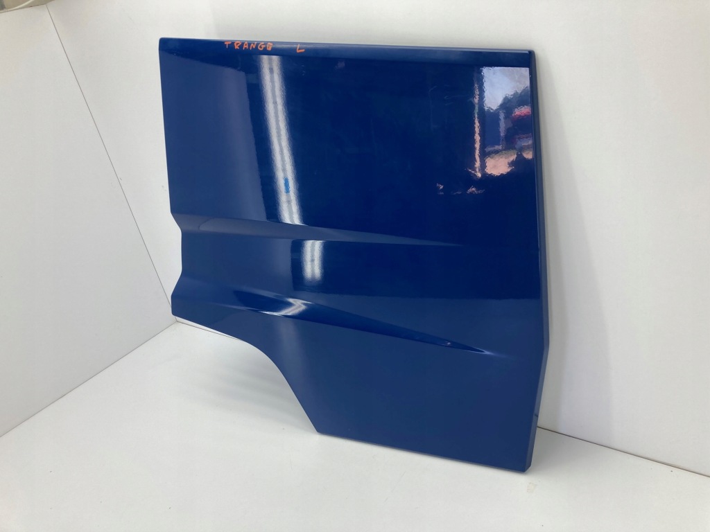 Renault t gama range дверцята кришка бардачка 82376273 82376278 Зі Шроту