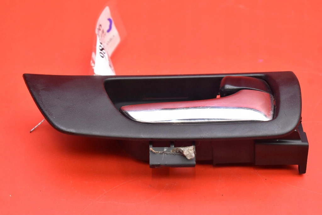 фото №3, Ручка внутренняя правая перед хром 69277-48010 lexus rx 2 ii 400h 03-06