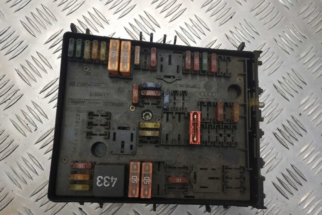 фото №1, Модуль комфорту vw golf v 1k1 1k0937124h 2004