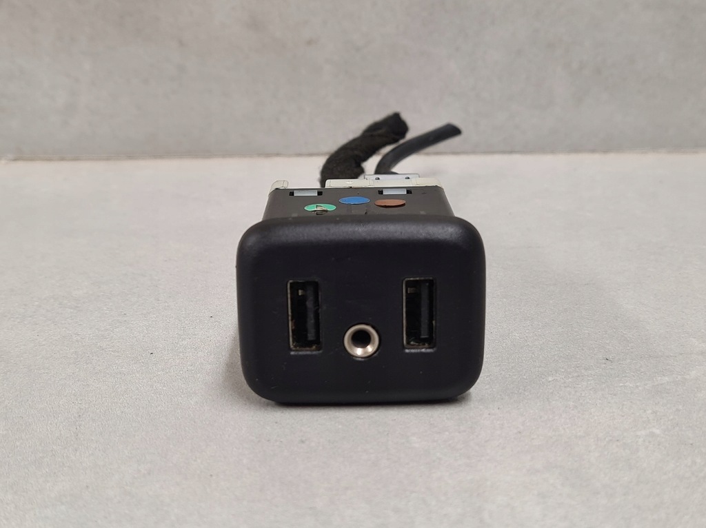 фото №1, Роз'єм aux usb штекер opel insignia a 13509942 оригінал