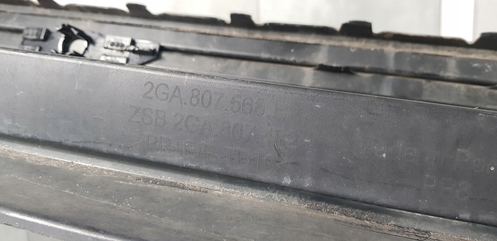 фото №12, Vw t-roc 2ga 2017- спойлер накладка бампера задня задня дифузор 2ga807568h