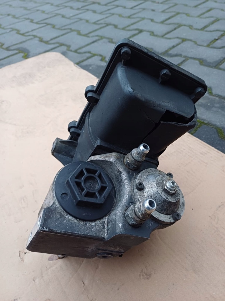 фото №7, Насос adblue модуль mercedes axor atego 2 actros mp3 mp2