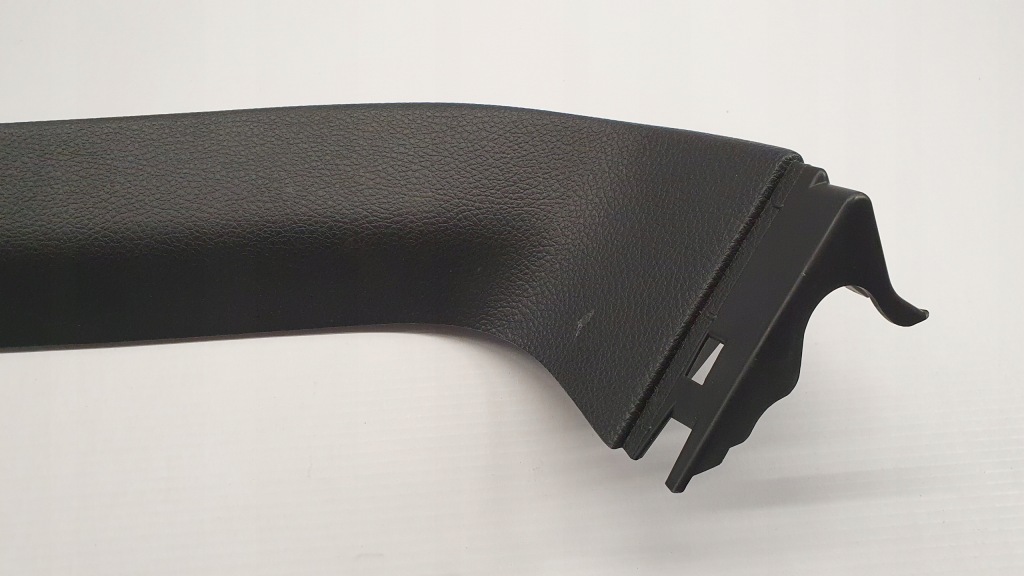 фото №2, Subaru forester iv пластик крышки багажника правый