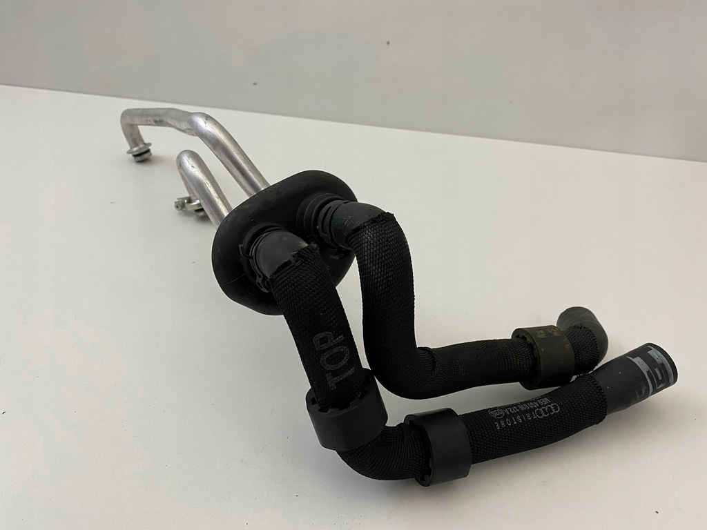 фото №3, Audi r8 4s0 трубка шланг wąż wody 15-