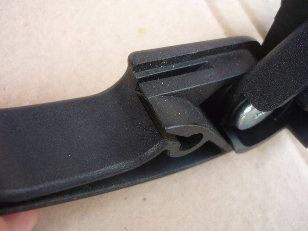 фото №7, Трос відкривання капот + кронштейн vw sharan lift 00-10 7m3823531a