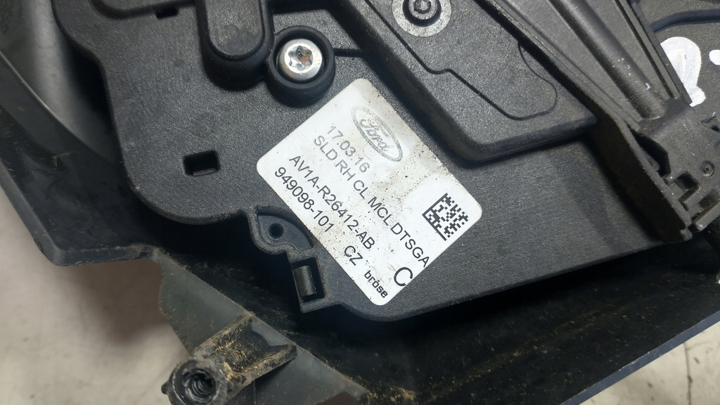 фото №2, Ford b-max замок дверь правый задняя av1a-r26412-ab
