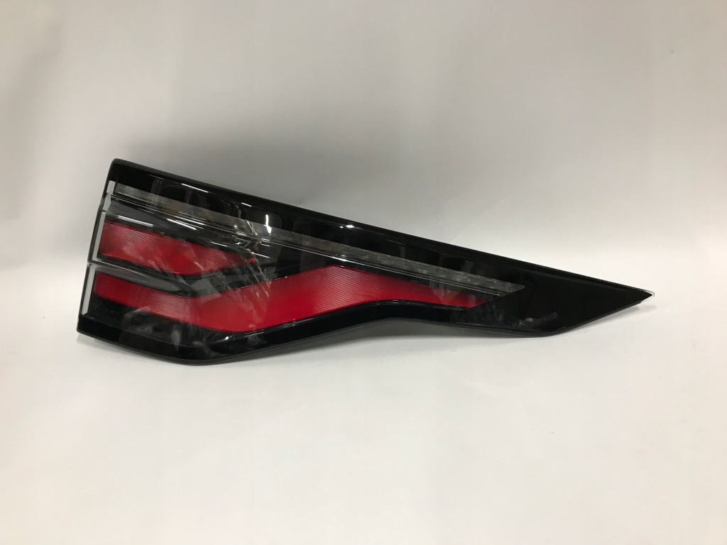 фото №1, Land rover discovery v lift 21- лампа задняя правая led europa