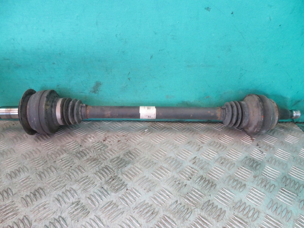 Купить Приводной вал mercedes glc w253 3.0 amg 18r