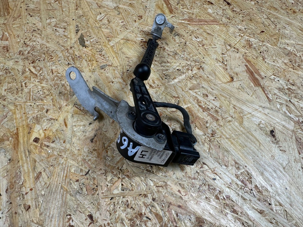 фото №7, Датчик вирівнювання світла лампа лівий volvo xc40 c40 32221477 32221957