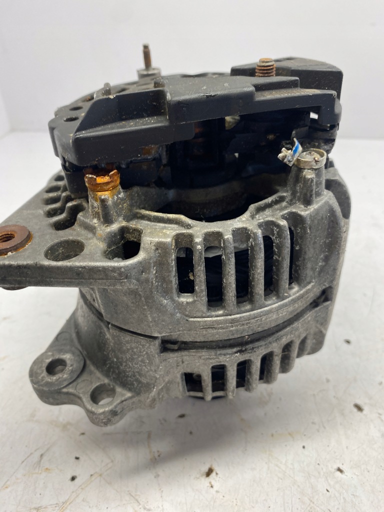 Vw golf iv bora leon octavia 1.6 генератор 90a 028903028d с Разборки