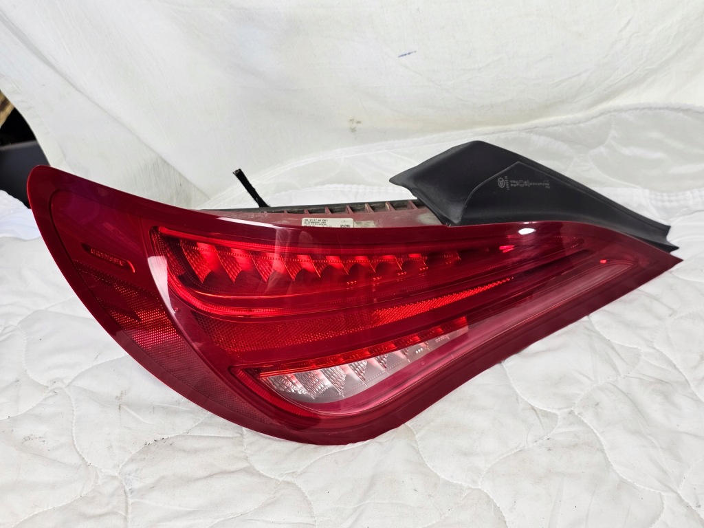 Купити Фара фара задній задня лівий ліва mercedes w117 led a1179060301