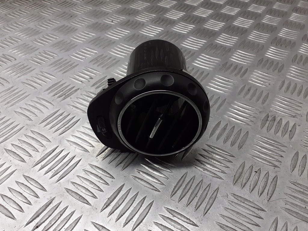 фото №1, Решётка левая обдув alfa romeo 147