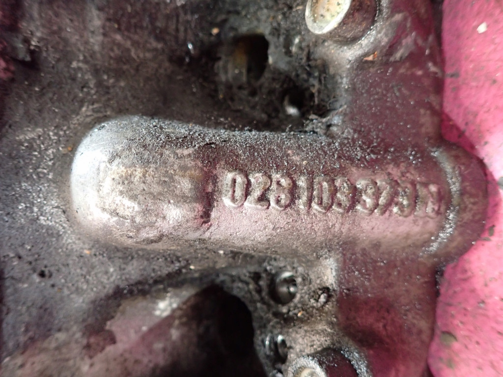 фото №4, Seat alhambra i sharan 1,9tdi avg 110km головка двигуна 028103373n