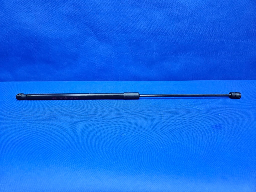 фото №6, Audi q8 e-tron привід амортизатор капот 4ke823359