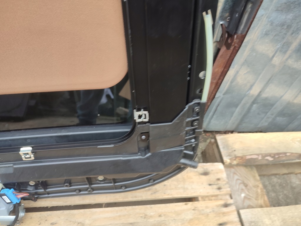 фото №10, Люк комплект audi a6 c6 4f0877255b