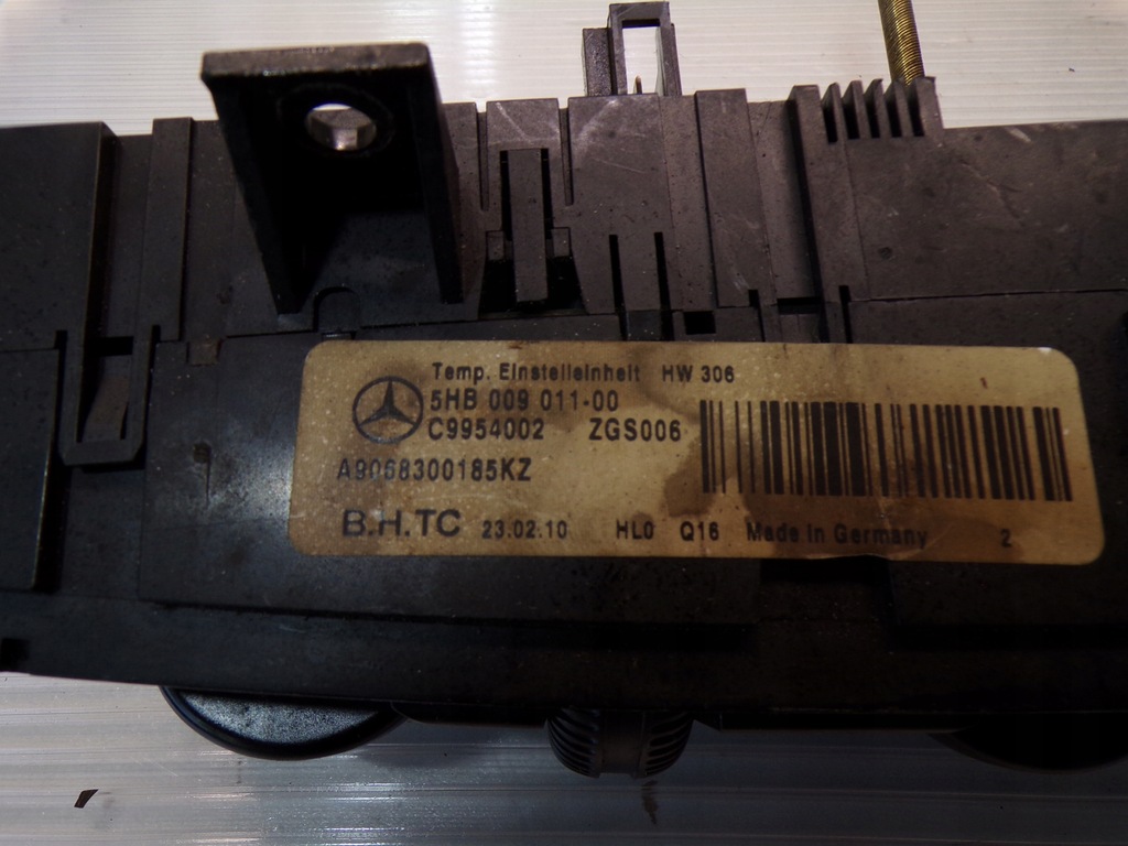 фото №6, Панель обдув кондиціонера mercedes sprinter w906 9068300185