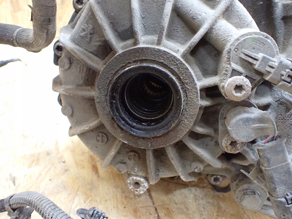 фото №11, Двигун електричний задня citroen ds5 hybrid 2.0 hdi europa 9800189280