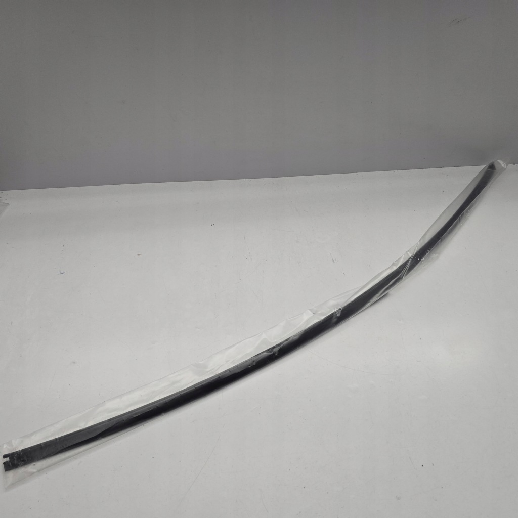 Купить Молдинг декоративная верхней стекло передней mercedes sl r230 a2306700022 nowa