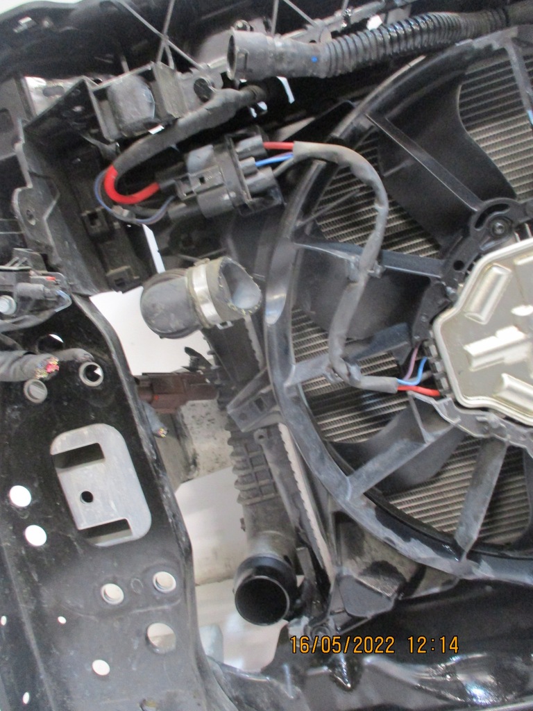 фото №8, Pas передній радіатор jeep compass 2,0jtd авто