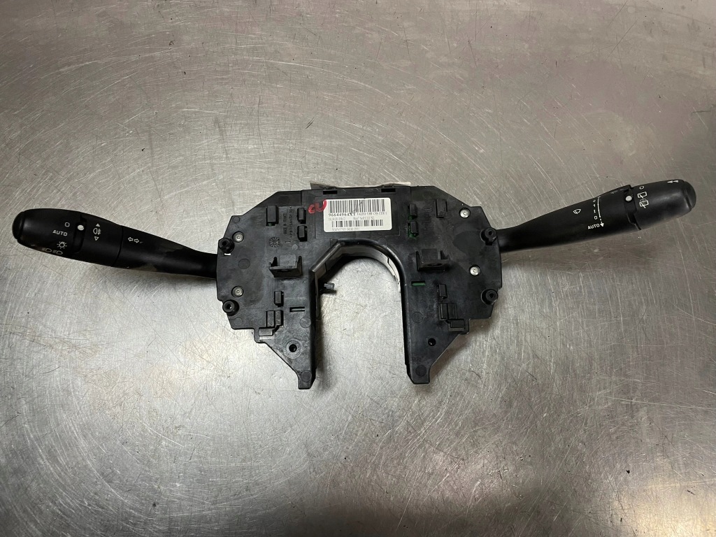 фото №1, Переключатель комбинированный citroen c4 picasso i 1 org