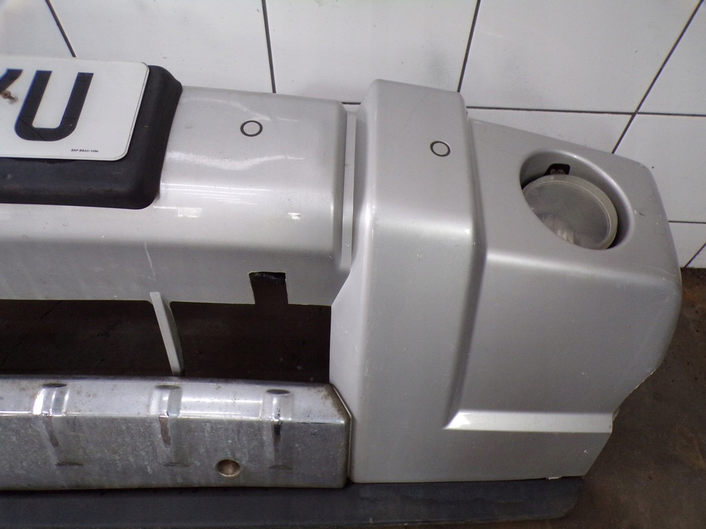 фото №6, Бампер перед jeep commander kompletny парктронік