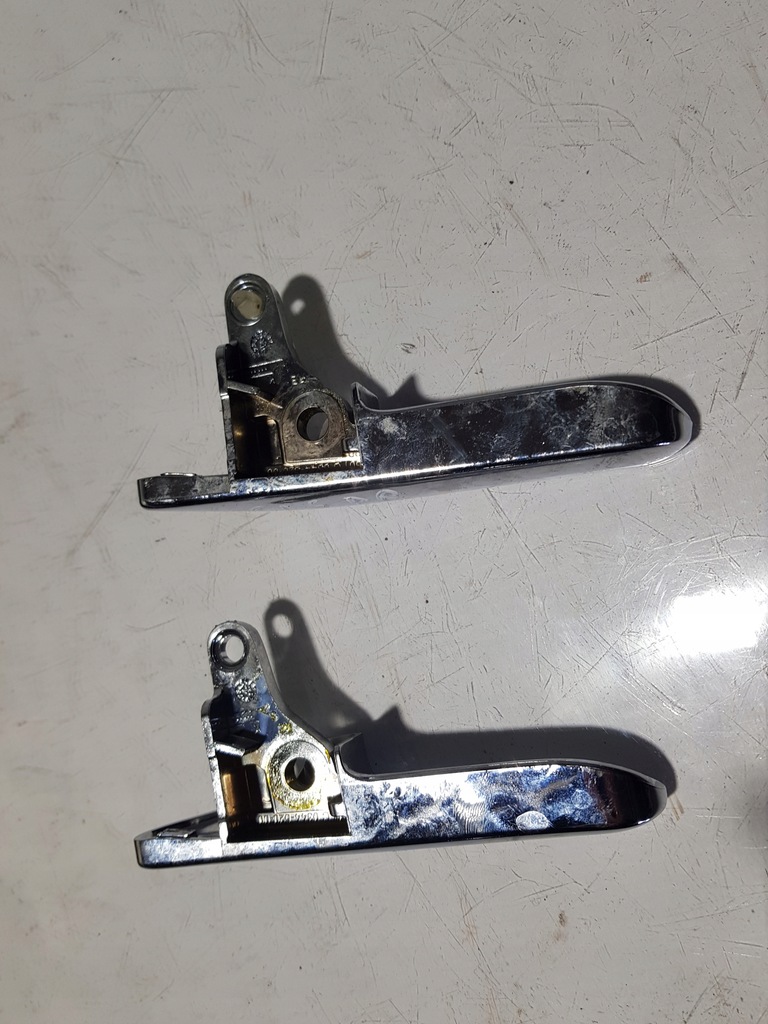 фото №1, Ручка внутренний. mercedes cls w219 w211 правый задняя