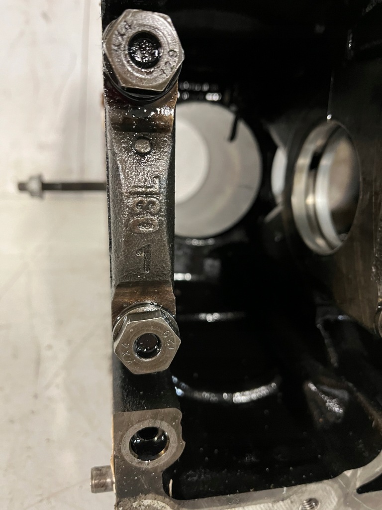 фото №16, Блок двигателя vw seat skoda audi 1.6 tdi cay 03l103021bk śląsk