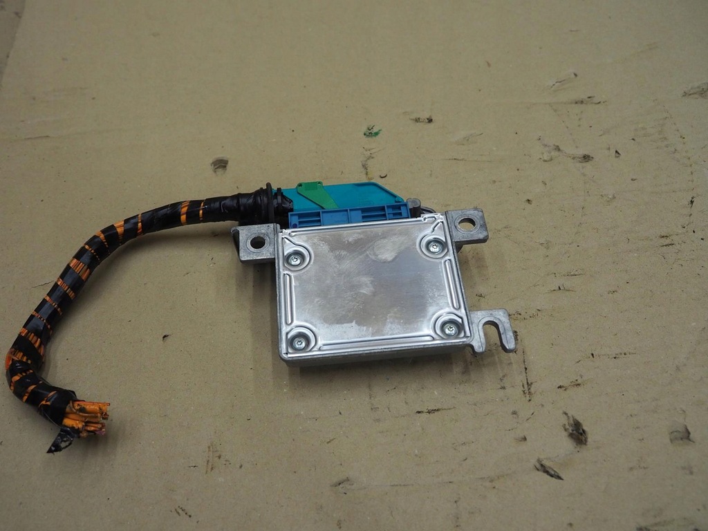 фото №10, Opel meriva a датчик подушка безопасности 13148082 sy