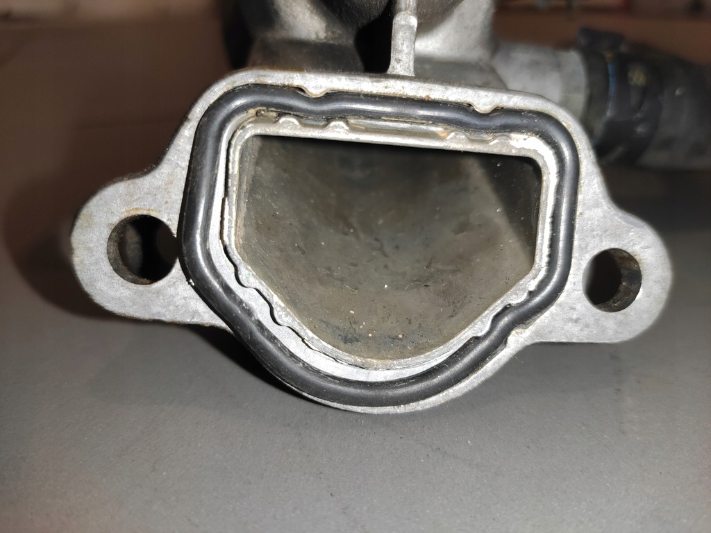 фото №6, Jeep cherokee liberty kk 2.8 crd термостат корпус термостата оригинал