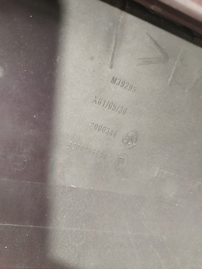 Решітка радіатора решітка радіатора бампер перед renault kangoo ii lata 2008-2013 8200499017d Недорого