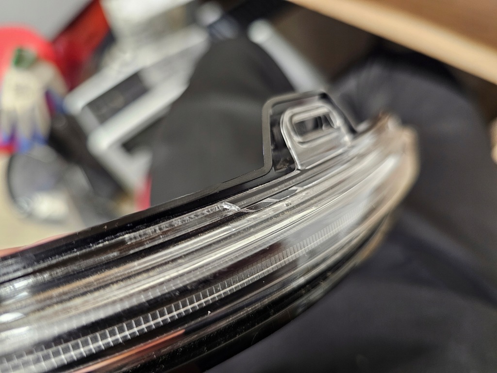 фото №8, Mercedes c-klasa w206 поворотник зеркало левый a0999063703