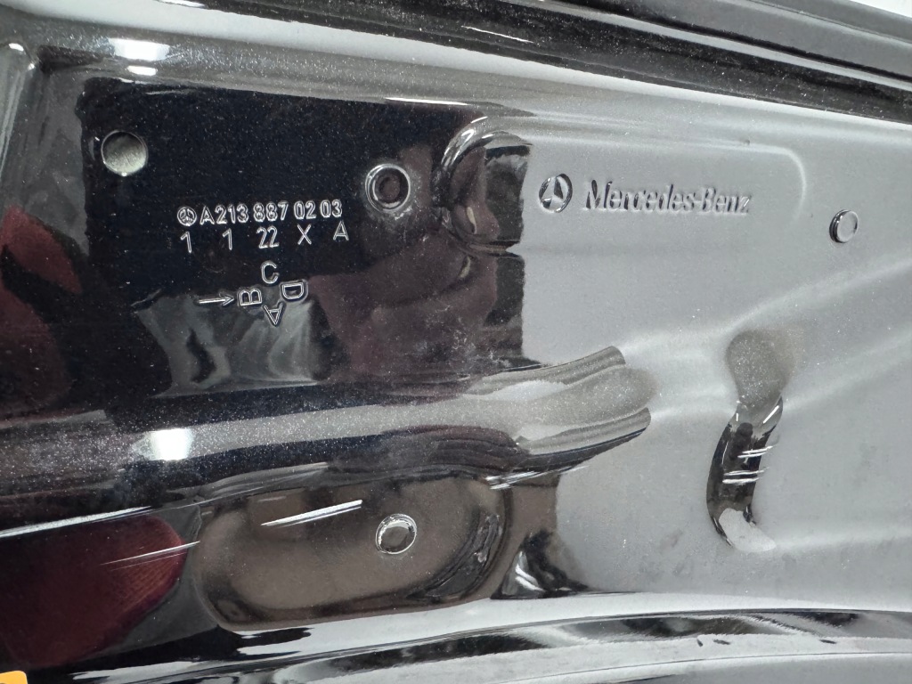 Капот крышка двигателя mercedes e klasa рестайлинг  w213 a213 в Украине