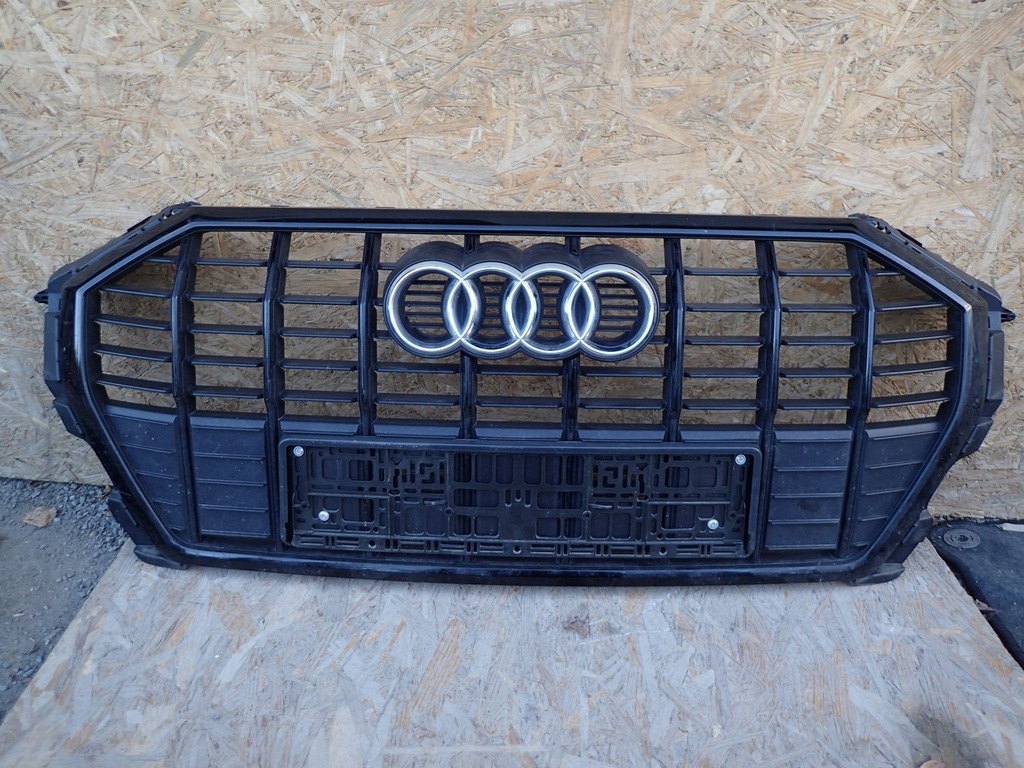 фото №1, Решётка радиатора решётка радиатора решётка радиатора audi q3 ii 83a s line 2018-