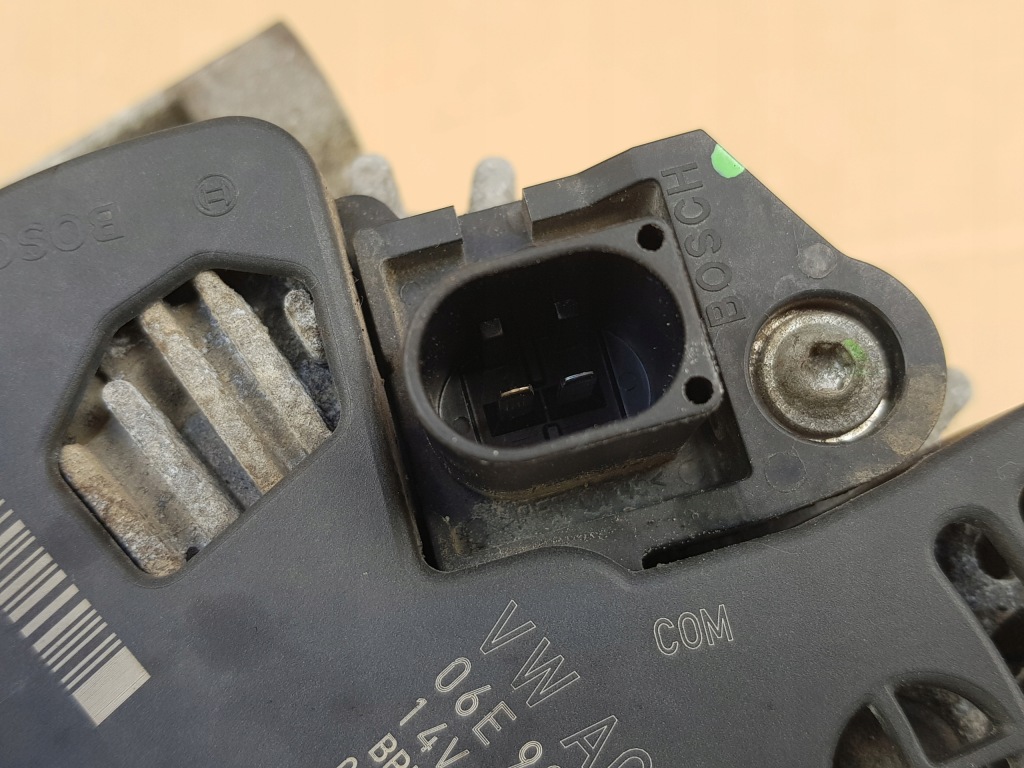 Генератор 180a / audi a6 c6 / 2.4 - 2.8 - 3.0 - 3.2 / перевірений справний в Україні