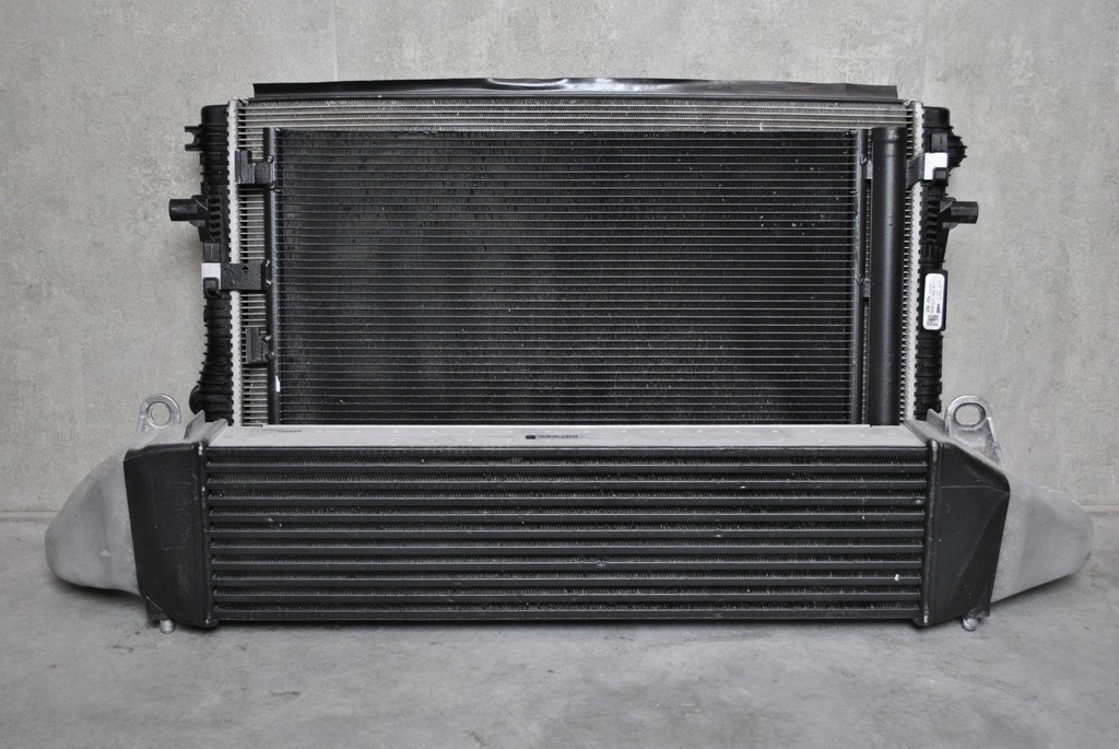 фото №5, Комплект радиатор audi rs3 8v 8y ttrs 8s rsq3 83a