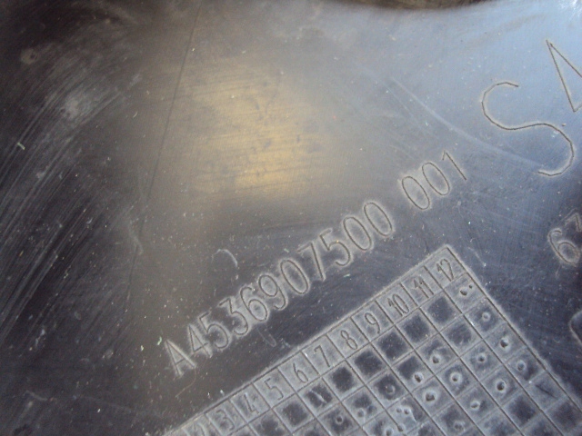 фото №4, Підкрилок правий перед smart forfour a453 18r