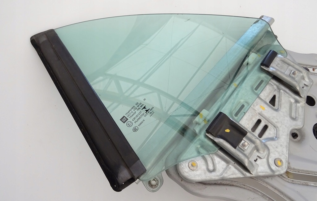 фото №1, 2016 camaro cabrio стекло задняя задняя левая боковая