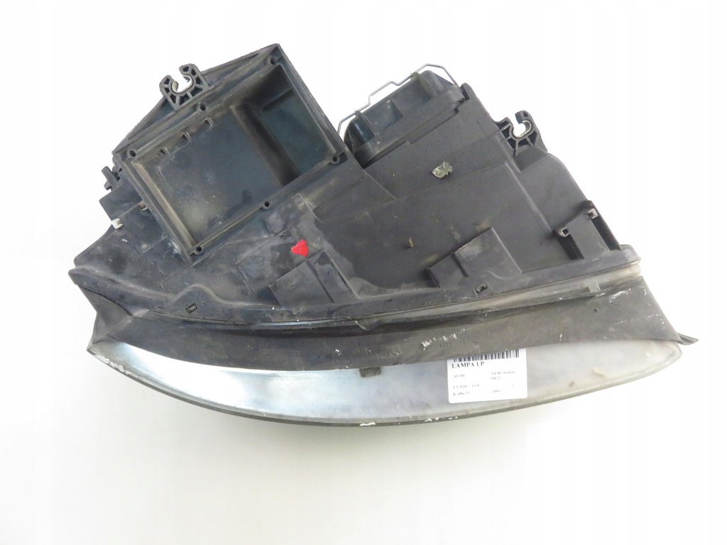 фото №7, Лампа левая передняя audi a4 b6 sedan 8e2 8e0941003f