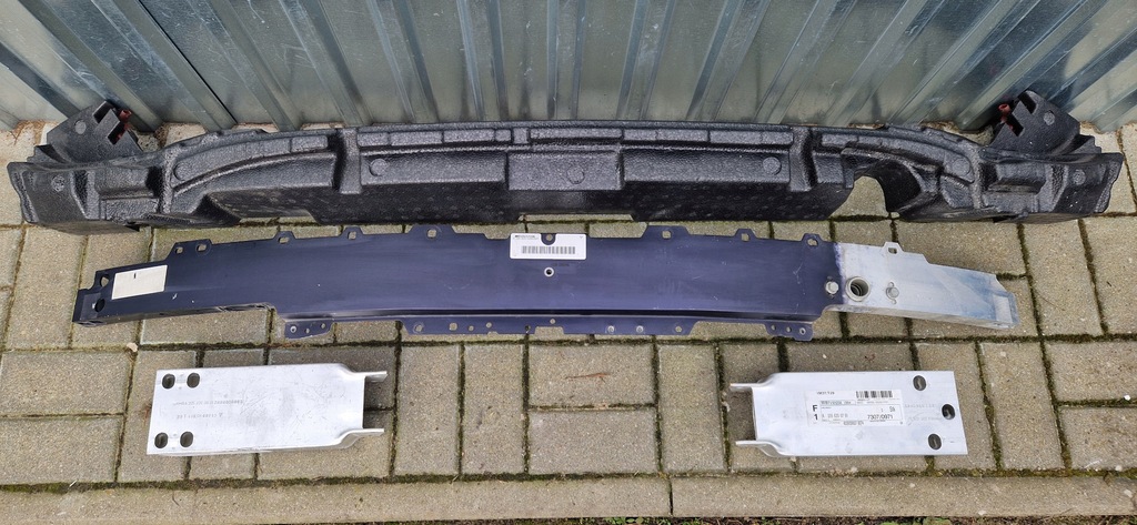 фото №1, Mercedes-benz amg gt a2906200000 передняя балка, комплект, набор